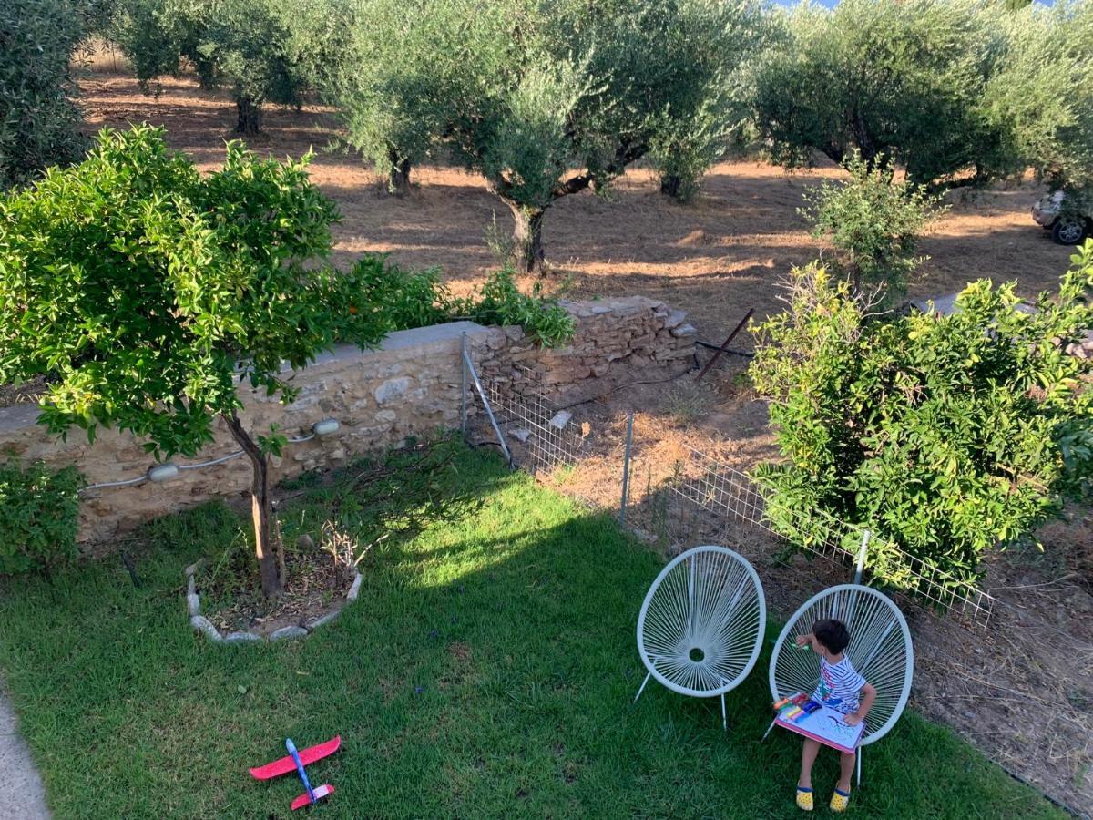 Messinian Stone House Villa Luaran gambar