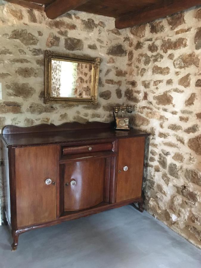 Messinian Stone House Villa Luaran gambar